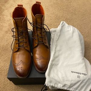 Allen Edmond Dalton Boots - Walnut